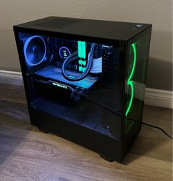 Gaming Pc: Ryzen 7, Rtx 2070 Super, 1tb Ssd, 16gb Ram, LCD watercooler