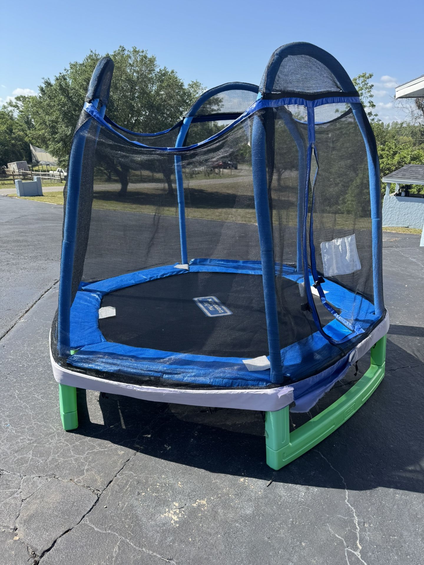 Bounce Pro 7-Foot My First Trampoline Hexagon (Ages 3-10) for Kids, Blue/Green