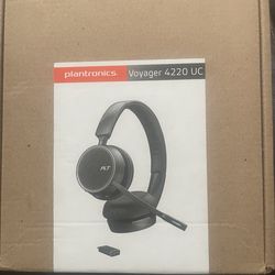 Voyager 4320 UC Wireless Headset