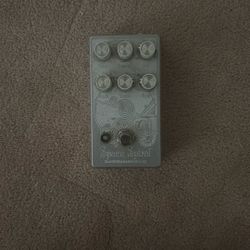 Space Spiral earthquaker Devices Guitars Pedal 