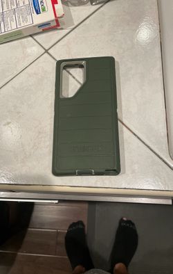 Otterbox Defender Pro Drop + and a glass screen protector, new ( Samsung 23 Ultra) Case