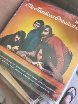 40 Vintage Vinyl LP's