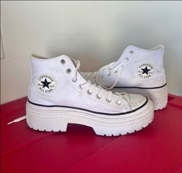 Like NEW - Custom Chuck Taylor All Star Lugged Heel Platform - Size 9