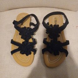 Women's Sandal's Size 9