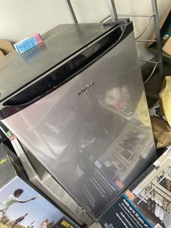 Whirlpool Mini Fridge 4.3 Cu Ft