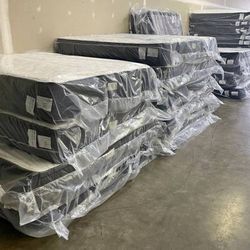 NEW QUEEN PILLOW TOP $199