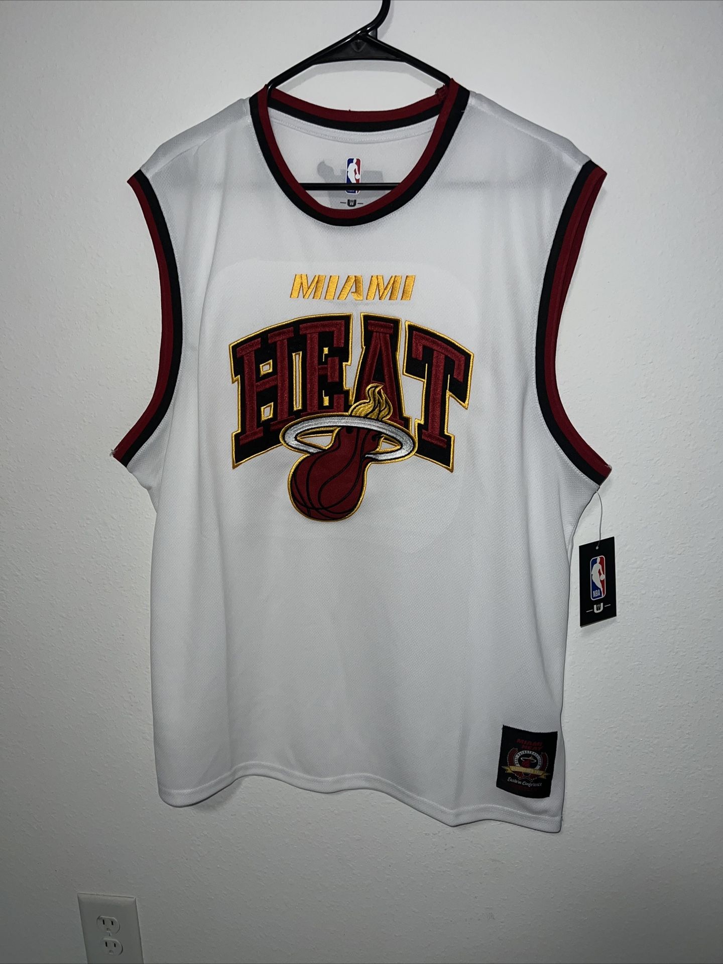 NBA apparel Miami Heat Men's White Basketball Jersey NWT size XL for Sale  in Spring Hill, FL - OfferUp