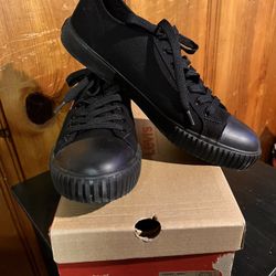 Levi's Anikin-C-CVS canvas sneakers, low cut, black, size 11 for men