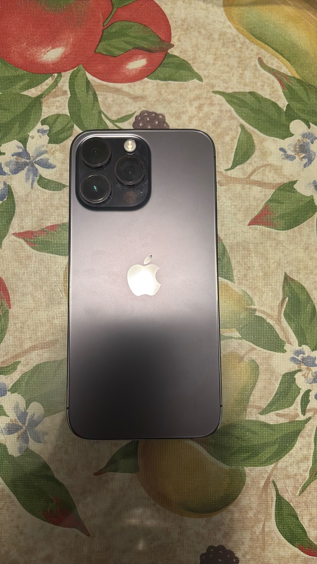 iPhone 14 Pro Max