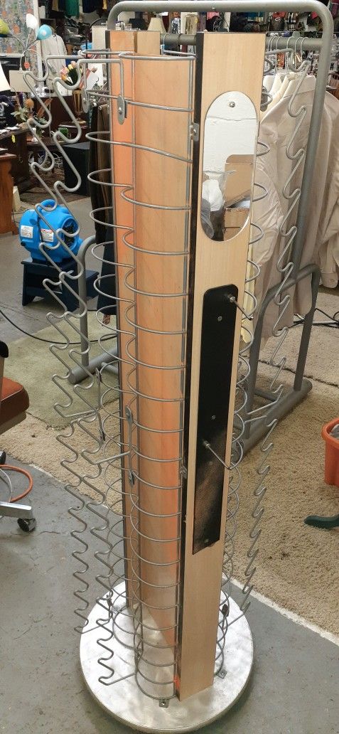 Revolving Wire Rack