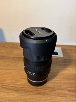Tamron 17-70mm f/2.8 Di III-A VC RXD (excellent condition)
