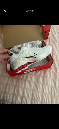 Nike Shox R4