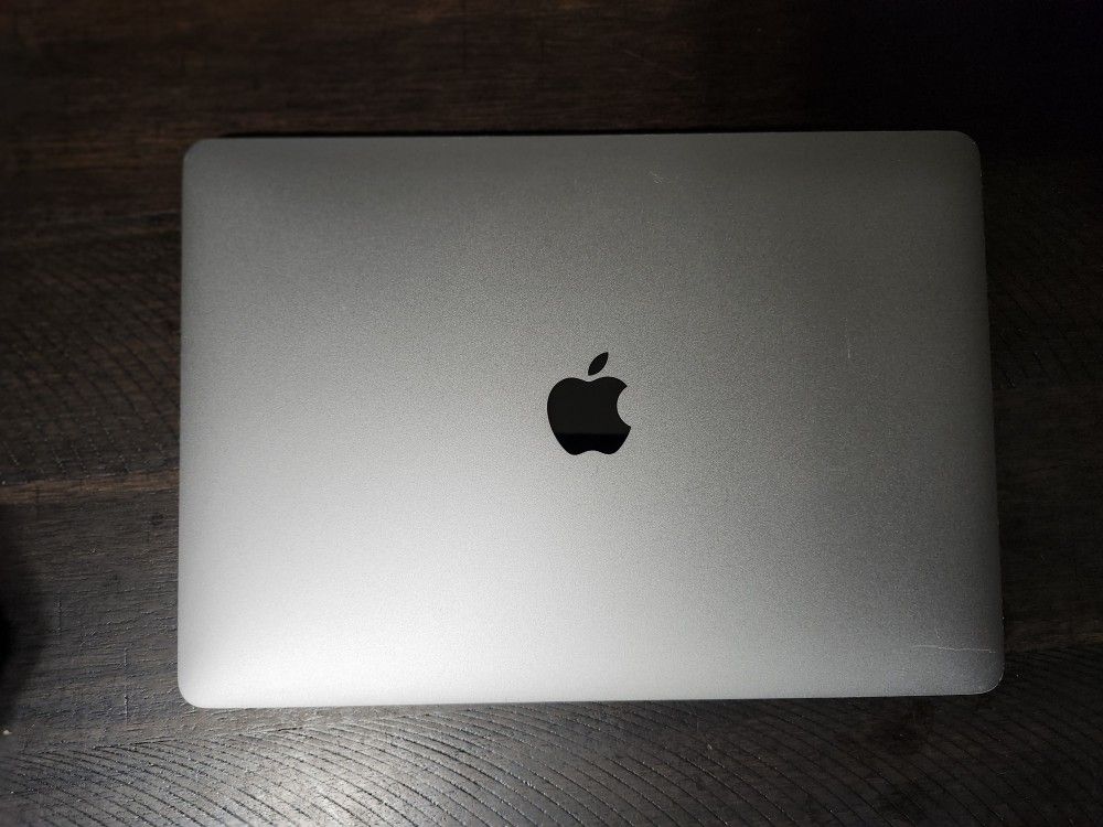 MacBook Pr0