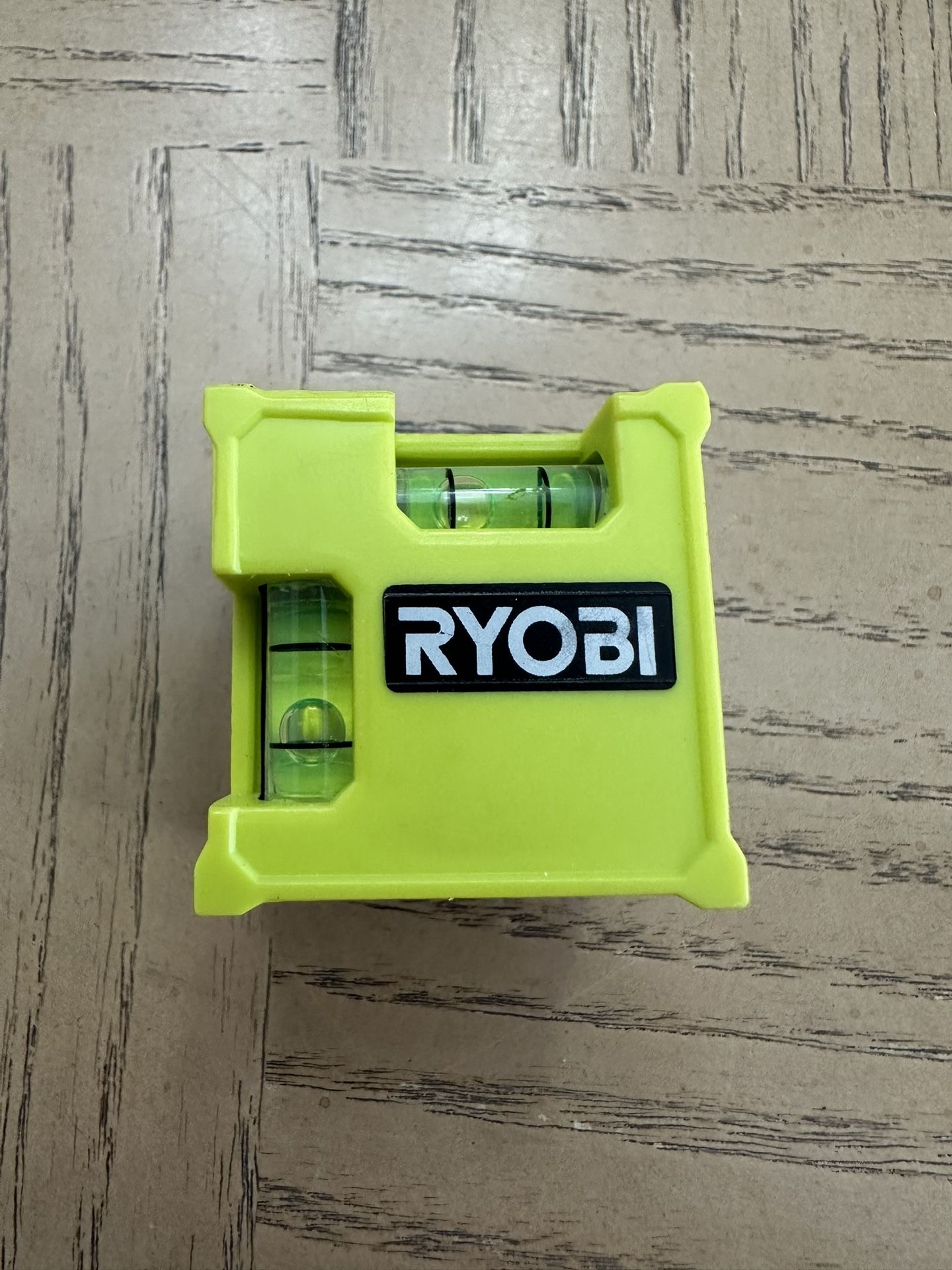 Ryobi ELL 1500 laser cube compact laser level