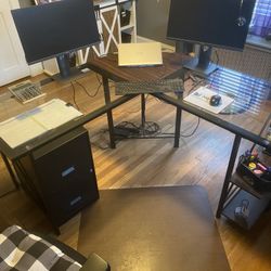 Office/computer Desk