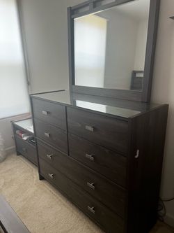 Dresser with mirror