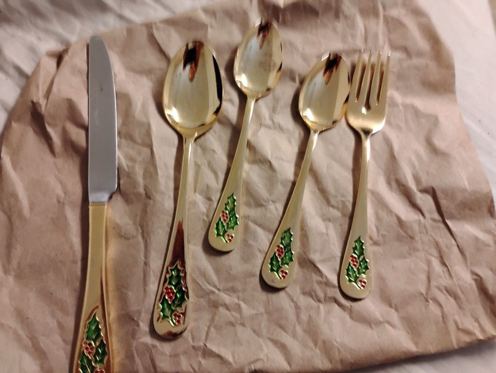 Five Piece Christmas Cutlery