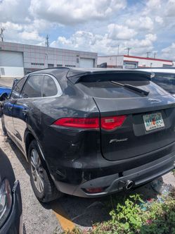 2017 Jaguar F-PACE 35t 2017 Jaguar F-PACE 35t Prestige AWD. Complete vehicle being dismantled for parts. Front-end collision. Many rear, interior, sus