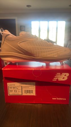New Balance Men’s Cleats size 11.5 Gray