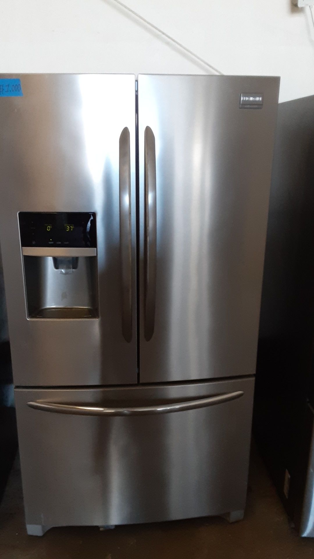 Frigidaire gallery refrigerator