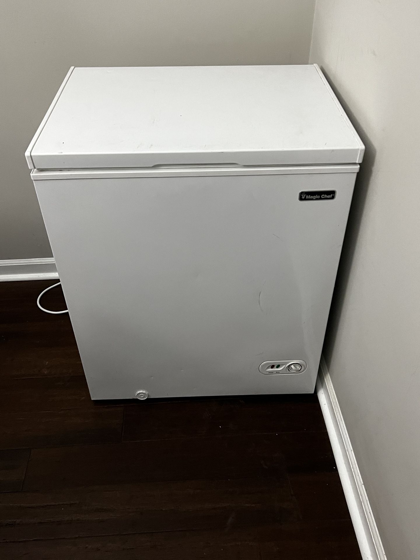 Magic Chef 5.0 Cubic Ft Deep Freezer- Like New