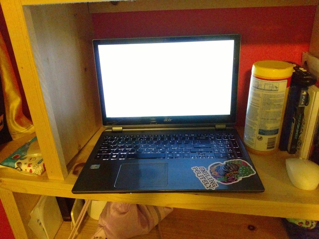 *local cash pick up only*Touch screen Acer aspire 15.6 laptop