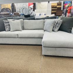 Brand New Modern Sectional! Manager Special! 