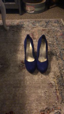Jessica Simpson heels