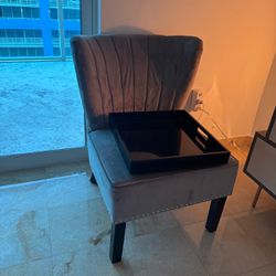 Lounge chair $150 