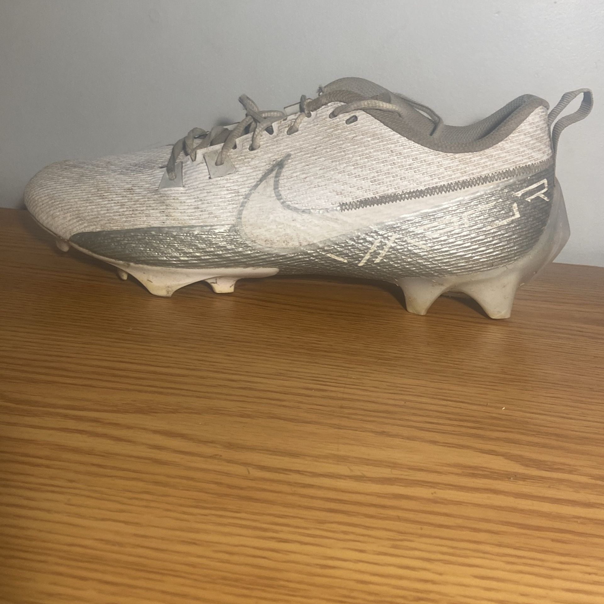 Men’s Nike Football Cleats 