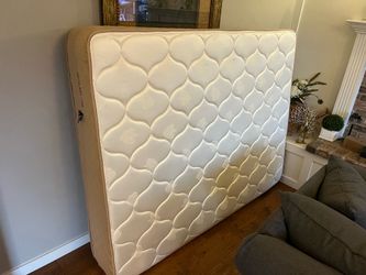 Free Mattress Queen Size