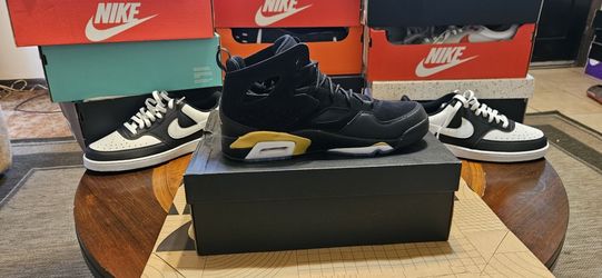 Jordan FC 91 Black Gold Size 10 Brand New