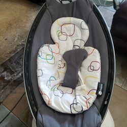 mamaRoo®4 multi-motion baby

