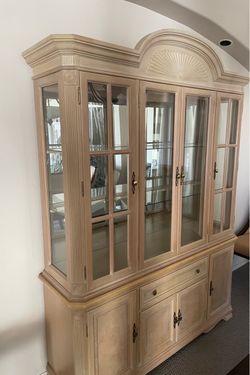China hutch
