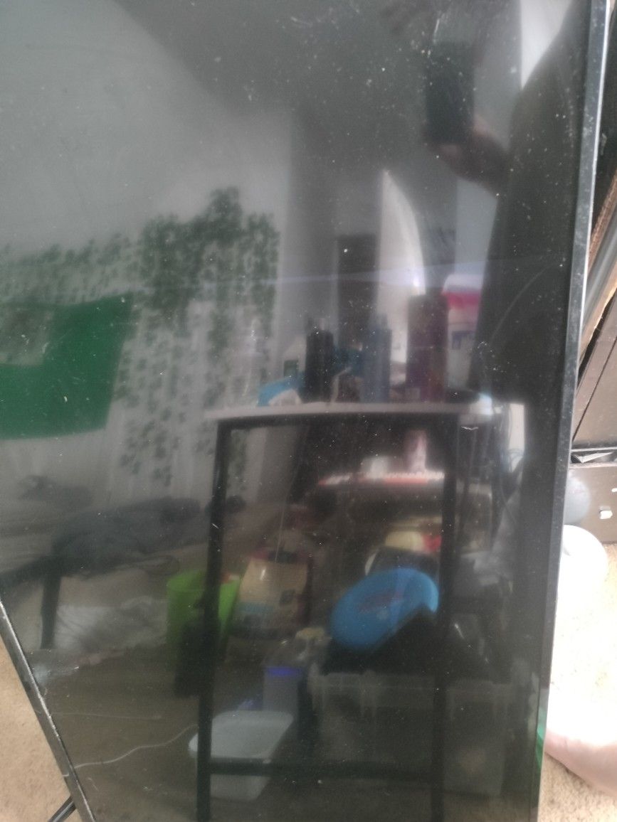 60 Inch TV Needs Gone Or Going To The Dump