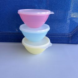 Tupperware Classic Cereal Bowls