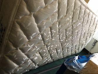 Twin mattress box spring and frame that also works for full . I want $20 a piece or $60 for everything