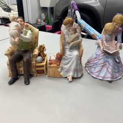 Musical Porcelain Figurine Set