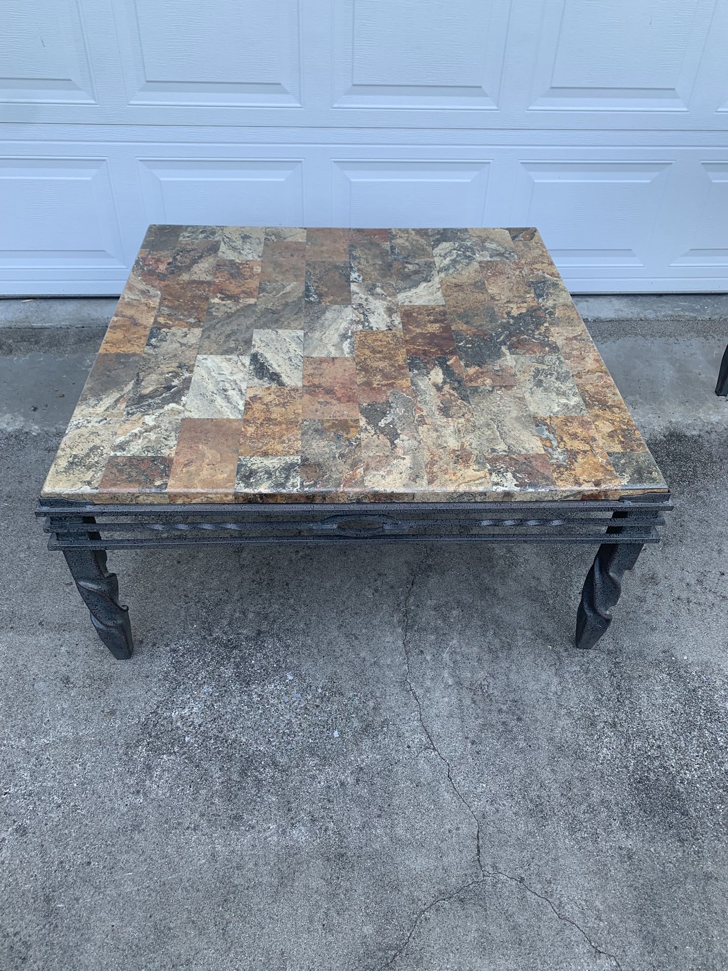 Coffee & Console Tables