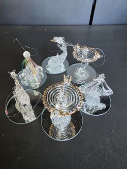 6 Glass Vintage Christmas Ornaments $10