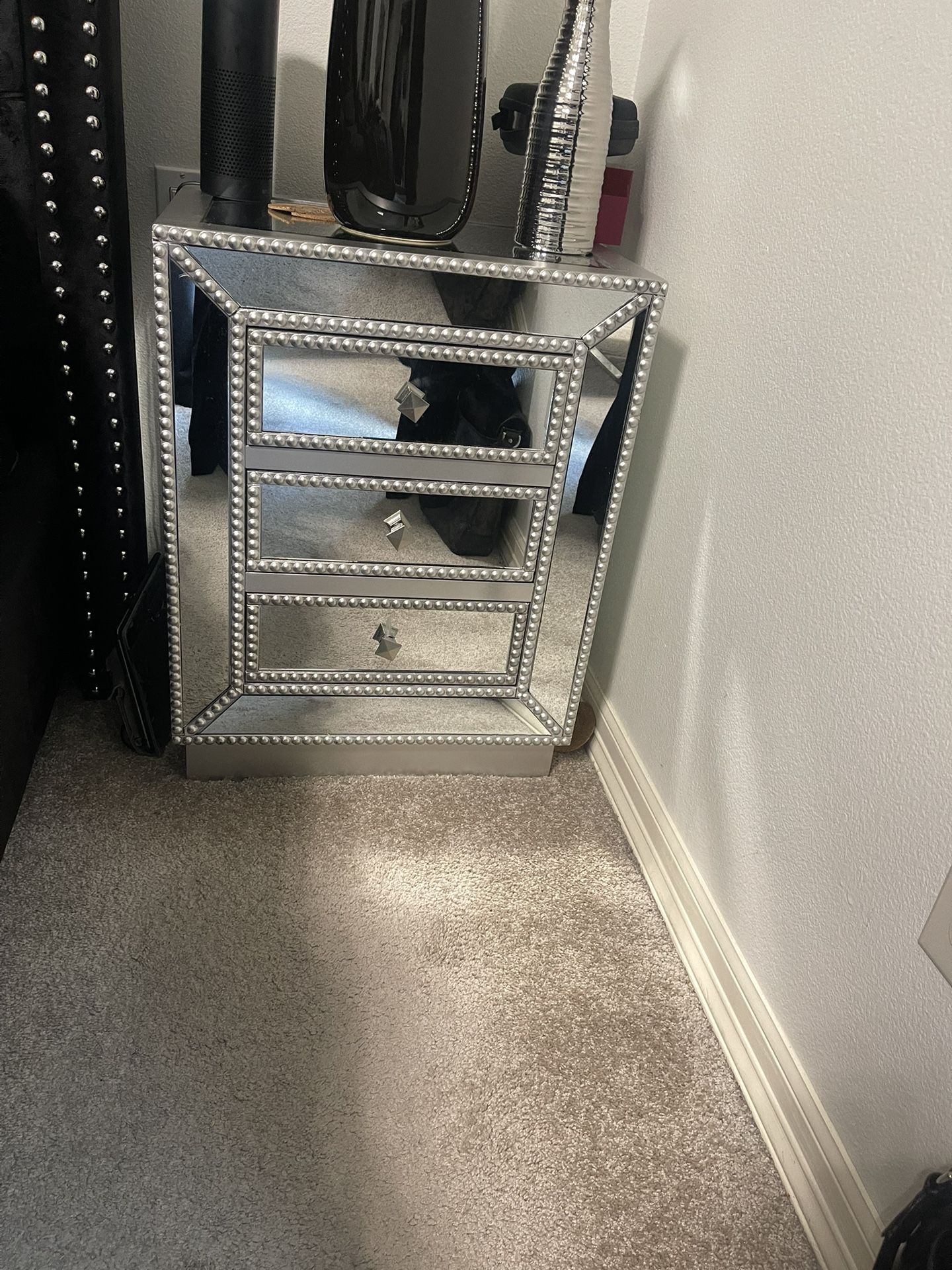 2 Small Mirrored Dressers 