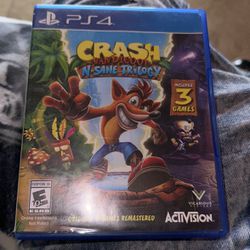 PS4 Crash Bandicoot N Sane Trilogy 