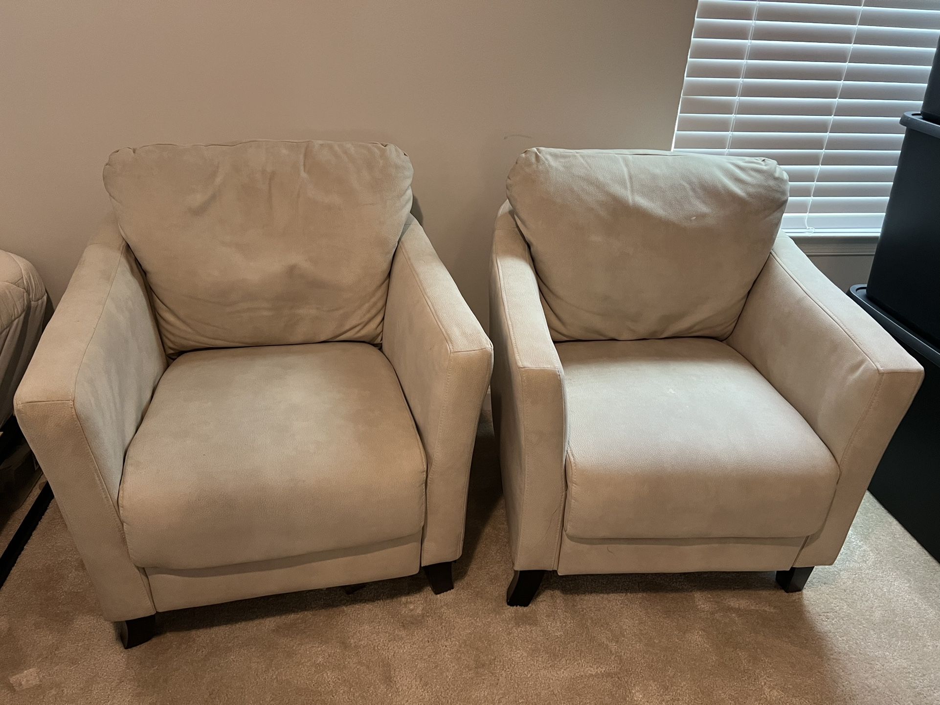 Luxurious Chairs (2)