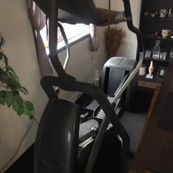 Elliptical Precor EFX 546