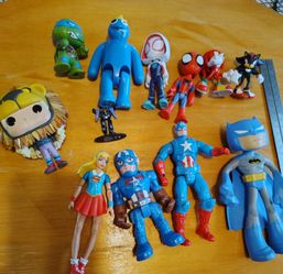Used Lot Of Mix Toys Figures