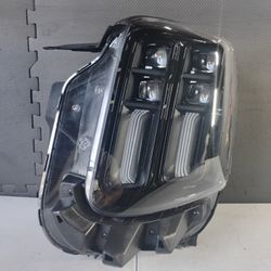 2024 2025 Kia Telluride Left Driver Side Headlight  LED OEM