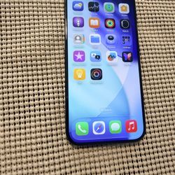 iPhone 15 Pro Unlocked