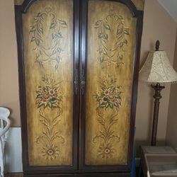 Mahogany And Floral Classic armoire 