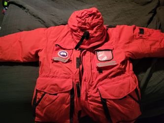 Canada Goose Snow Mantra Parka