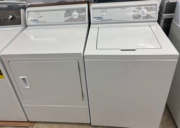 SpeedQueen washer & gas dryer set